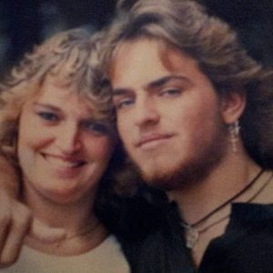 Meet your Posher, Cassandra